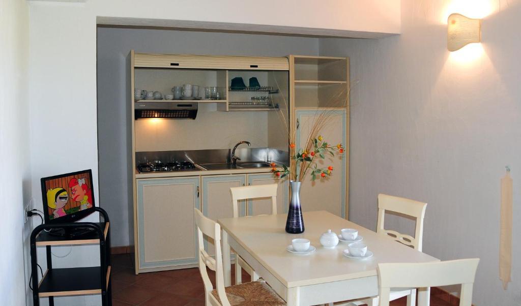 Aparthotel Le Tre Querce San Teodoro  Habitación foto