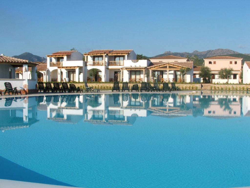 Aparthotel Le Tre Querce San Teodoro  Exterior foto